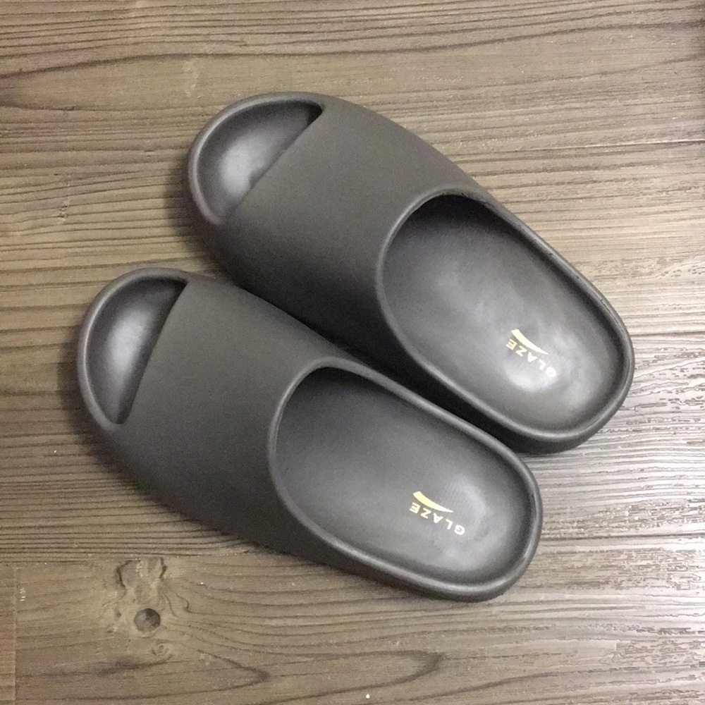 Yzy Inspired Summer Slides